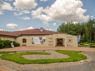 Muzeum Archeologiczne i Rezerwat „Krzemionki” - Muzeum Historyczno-Archeologiczne w Ostrowcu Świętokrzyskim