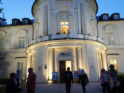 Pałac Przebendowskich-Radziwiłłów - Muzeum Niepodległości w Warszawie