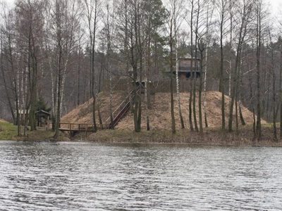 Skansen Archeologiczny w Mrówkach koło Wilczyna - Muzeum Okręgowe w Koninie