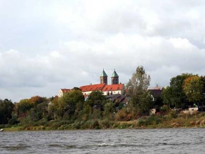 Muzeum Misyjne w klasztorze Salezjanów - Sanktuarium Matki Bożej Pocieszenia