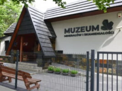 muzeum-mineralow-i-skamienialosci-w-swietej-katarzynie