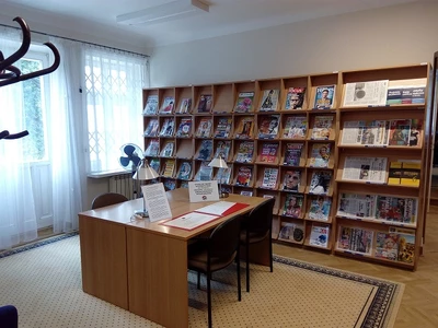 czytelnia-i-wypozyczalnia-naukowa-nr-vi---biblioteka-publiczna-w-dzielnicy-wlochy-m--st--warszawy