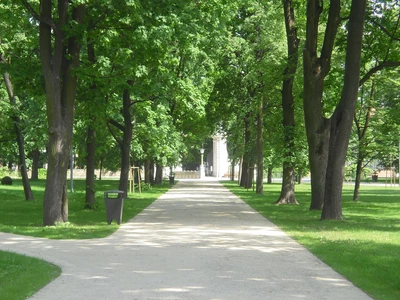 Park i dziedziniec pałacu - Muzeum Pałacu Króla Jana III w Wilanowie