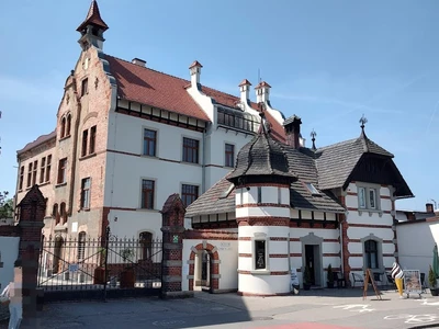 Muzeum Porcelany Śląskiej w Tułowicach - Fundacja Ochrony Dziedzictwa Przemysłowego Śląska