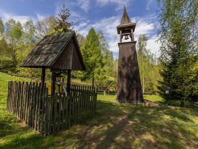 Dzwonnica alarmowa z Gołaczowa gm. Lewin Kłodzki