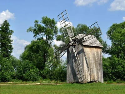 Wiatrak koźlak z Trzęsówki z ok. 1910 r.