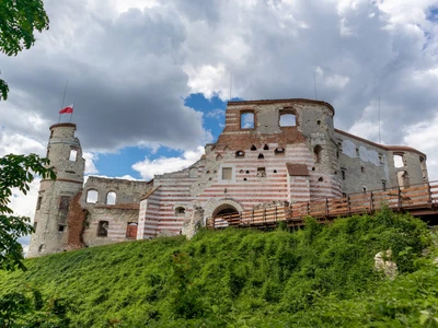 Zamek w Janowcu - Muzeum Nadwiślańskie w Kazimierzu Dolnym