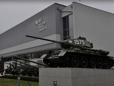 Land Forces Museum