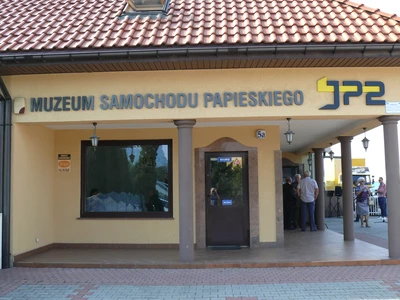 Muzeum Samochodu Papieskiego JP2 w Kielcach