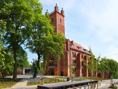 Biblioteka Główna - Miejska Biblioteka Publiczna im. M. Dąbrowskiej