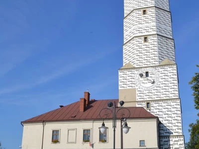 Wieża ratuszowa - Muzeum Ziemi Bieckiej