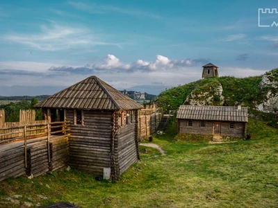 Castle on Birów Mountain - Ogrodzieniec Castle