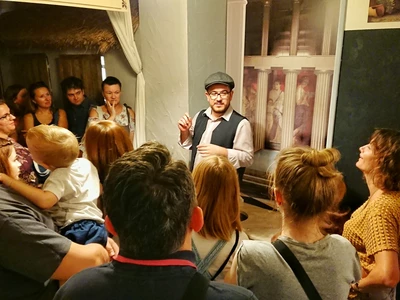 Workshop of soap making and guided tour of the museum